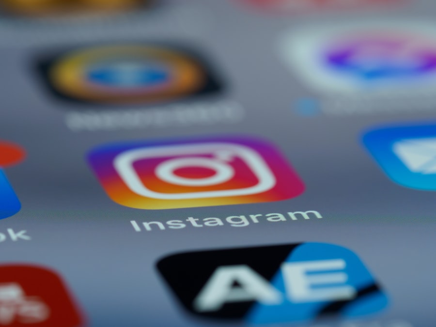 Photo social media mistakes