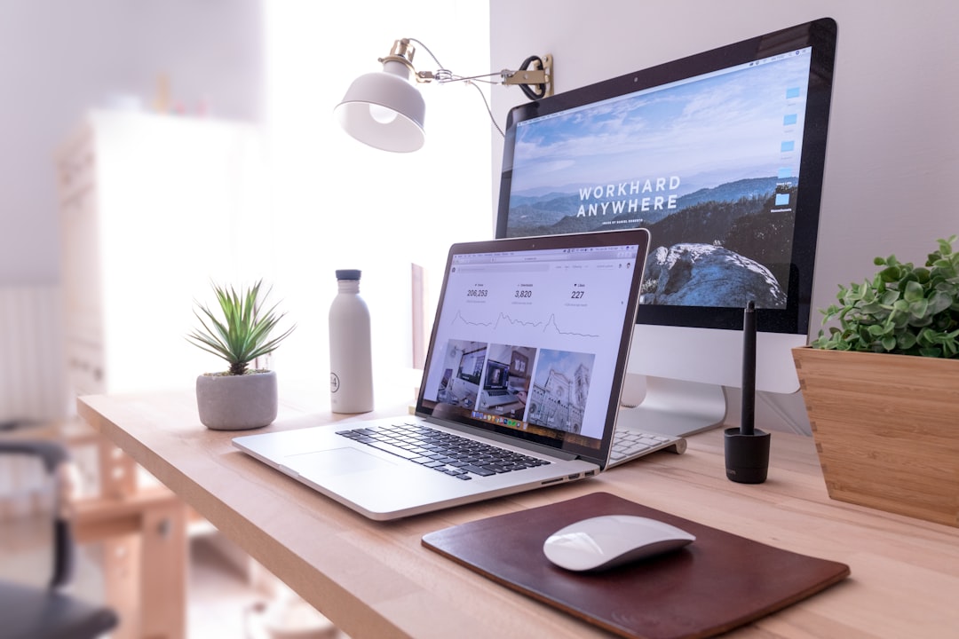 Photo Website traffic